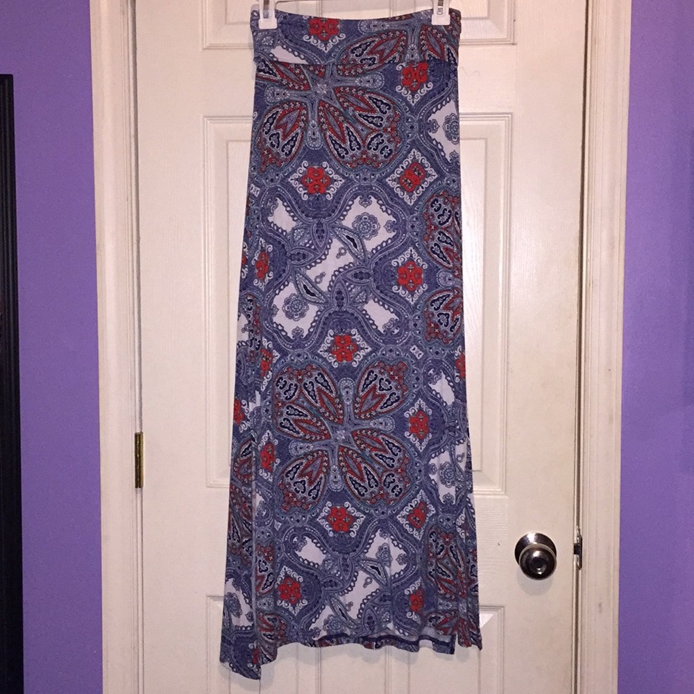 Double Slit Paisley pattern Maxi Skirt
